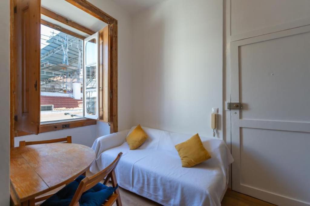 Loft Mouraria Apartment Lisbon Luaran gambar