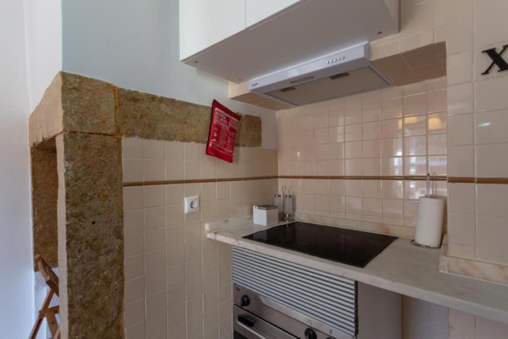 Loft Mouraria Apartment Lisbon Luaran gambar
